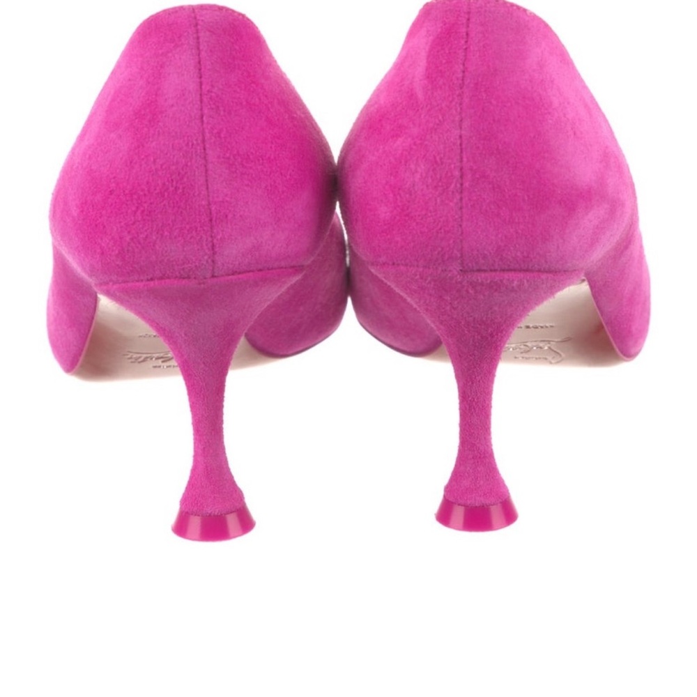Christian Louboutin Suede Pumps
PurpleRound-Toes
Includes Dust Bag
